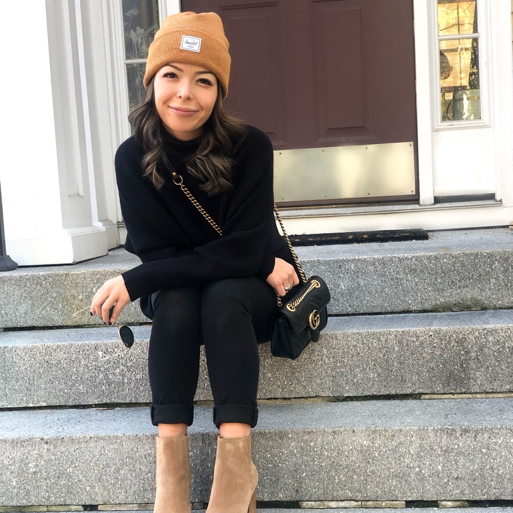 Meet your Posher, Marissa